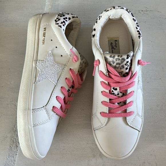 Vintage Havana Women’s Giselle Cheetah Size 37 US 7 Slip On Sneakers Leather - Picture 5 of 16